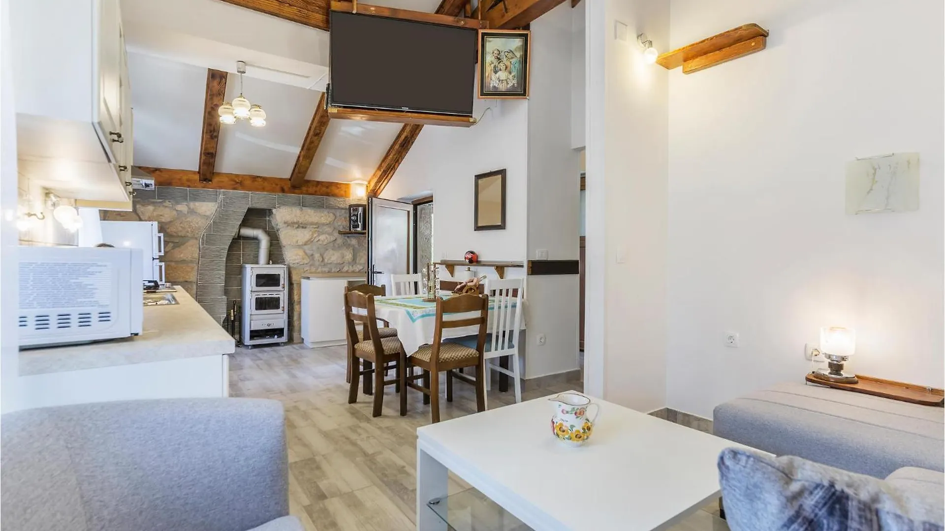 Lovely Apartment In Krsan With Wifi